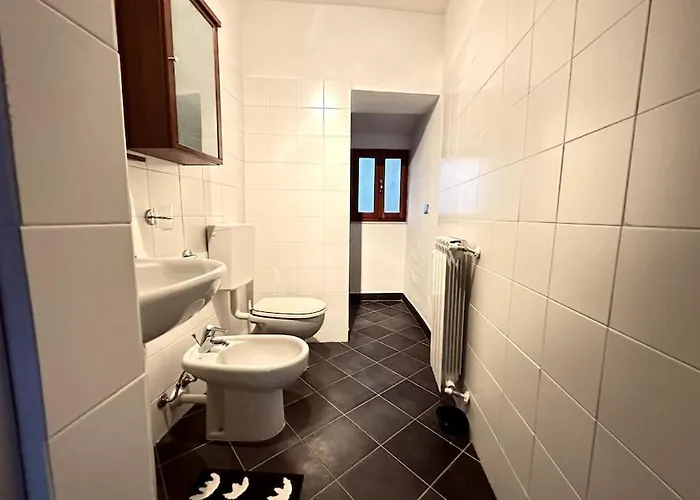 La Terrazza Sul Centro * 阿尔本加